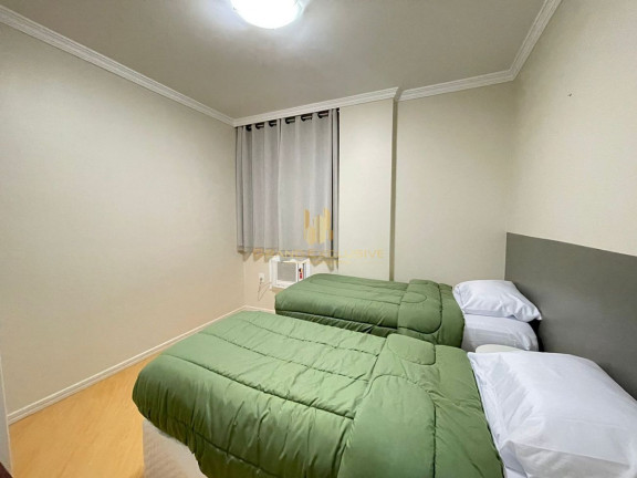 Imagem Apartamento com 3 Quartos à Venda, 182 m² em Centro - Balneário Camboriú Imagem Apartamento com 3 Quartos à Venda, 182 m² em Centro - Balneário Camboriú