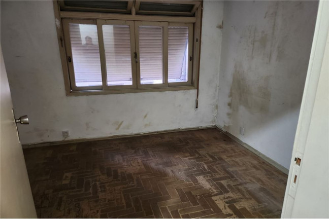 Imagem Imóvel com 2 Quartos à Venda, 76 m² em Centro Histórico - Porto Alegre Imagem Imóvel com 2 Quartos à Venda, 76 m² em Centro Histórico - Porto Alegre