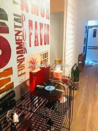 Imagem Imóvel com 2 Quartos à Venda, 65 m² em Centro - São Paulo Imagem Imóvel com 2 Quartos à Venda, 65 m² em Centro - São Paulo