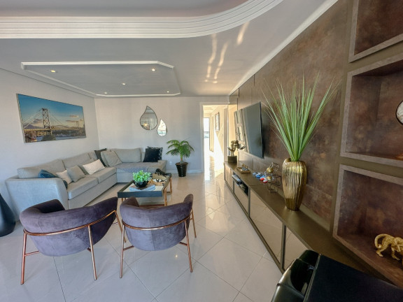 Imagem Cobertura com 3 Quartos à Venda, 455 m² em Balneário - Florianópolis Imagem Cobertura com 3 Quartos à Venda, 455 m² em Balneário - Florianópolis