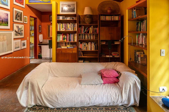 Imagem Casa à Venda, em Chácara Dos Junqueiras - Carapicuíba Imagem Casa à Venda, em Chácara Dos Junqueiras - Carapicuíba