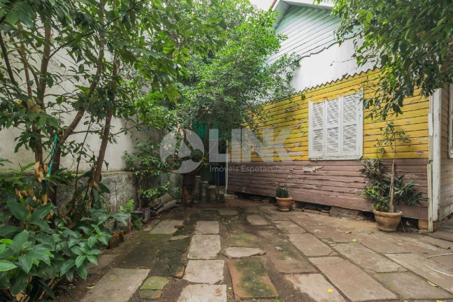 Imagem Casa com 3 Quartos à Venda, 150 m² em Sarandi - Porto Alegre Imagem Casa com 3 Quartos à Venda, 150 m² em Sarandi - Porto Alegre