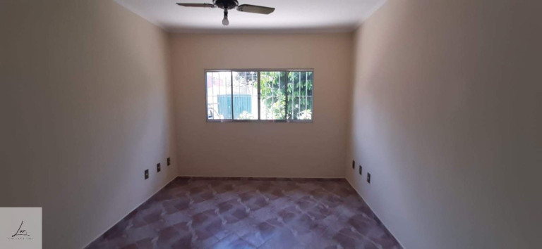 Imagem Casa com 2 Quartos à Venda, 138 m² em Vila Maria Helena - Indaiatuba Imagem Casa com 2 Quartos à Venda, 138 m² em Vila Maria Helena - Indaiatuba
