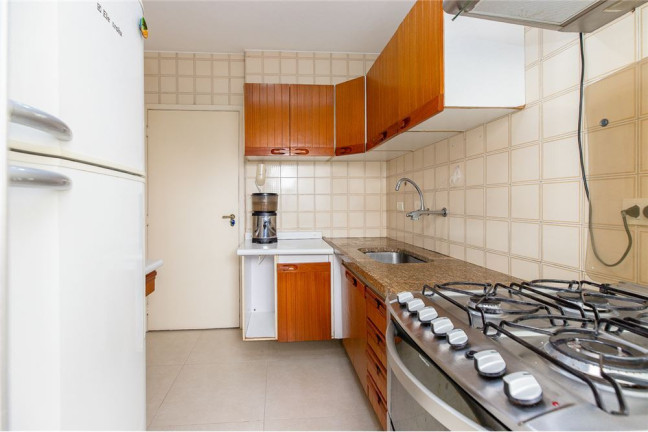 Imagem Imóvel com 3 Quartos à Venda, em Vila Andrade - São Paulo Imagem Imóvel com 3 Quartos à Venda, em Vila Andrade - São Paulo