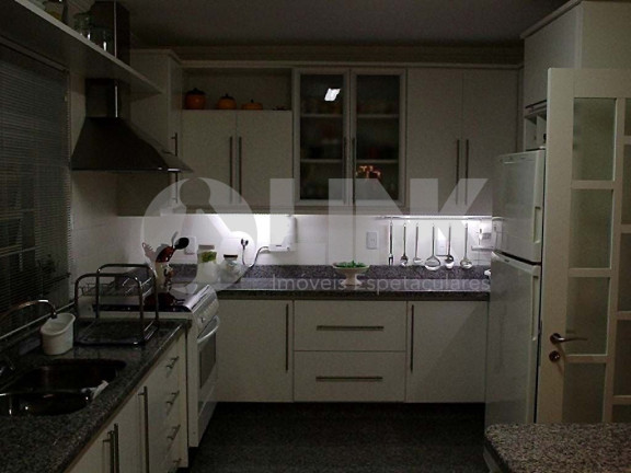 Imagem Casa com 5 Quartos à Venda, 392 m² em Chácara Das Pedras - Porto Alegre Imagem Casa com 5 Quartos à Venda, 392 m² em Chácara Das Pedras - Porto Alegre