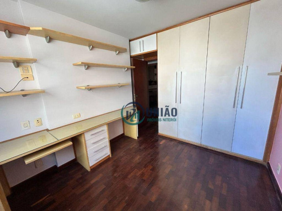 Imagem Apartamento com 3 Quartos à Venda, 130 m² em Icaraí - Niterói