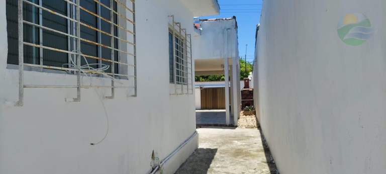 Imagem Casa com 3 Quartos à Venda, 170 m² Imagem Casa com 3 Quartos à Venda, 170 m²