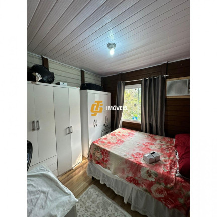 Imagem Casa com 2 Quartos à Venda, 280 m² em Rio Pequeno - Camboriú Imagem Casa com 2 Quartos à Venda, 280 m² em Rio Pequeno - Camboriú