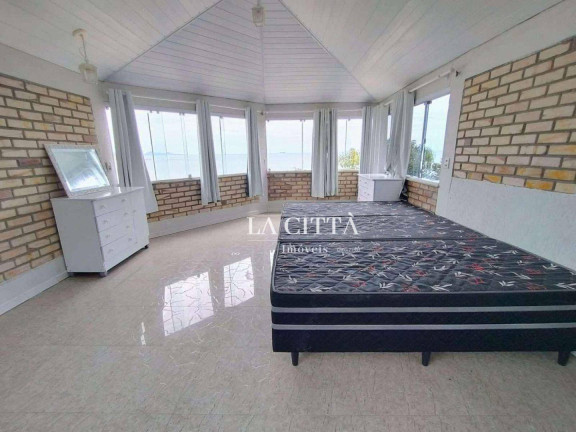 Imagem Casa com 4 Quartos à Venda ou Locação, 1.000 m² em Praia Das Taquaras - Balneário Camboriú Imagem Casa com 4 Quartos à Venda ou Locação, 1.000 m² em Praia Das Taquaras - Balneário Camboriú