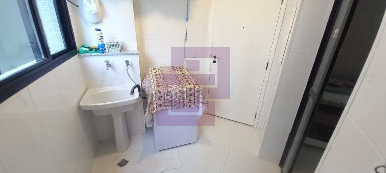 Imagem Apartamento com 3 Quartos à Venda, 160 m² em Pitangueiras - Guarujá Imagem Apartamento com 3 Quartos à Venda, 160 m² em Pitangueiras - Guarujá