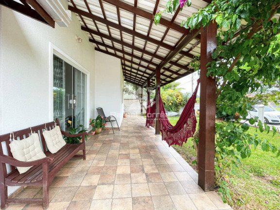 Imagem Casa com 3 Quartos à Venda, 403 m² em Salinas - Balneário Barra Do Sul Imagem Casa com 3 Quartos à Venda, 403 m² em Salinas - Balneário Barra Do Sul