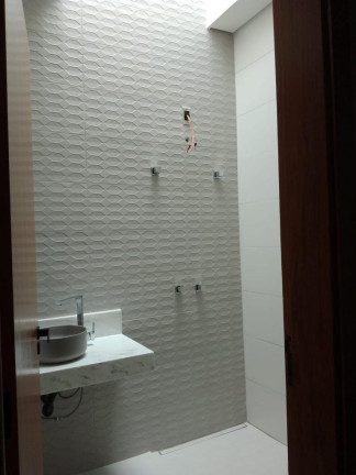 Imagem Casa com 3 Quartos à Venda, 200 m² em Aparecidinha - Sorocaba Imagem Casa com 3 Quartos à Venda, 200 m² em Aparecidinha - Sorocaba