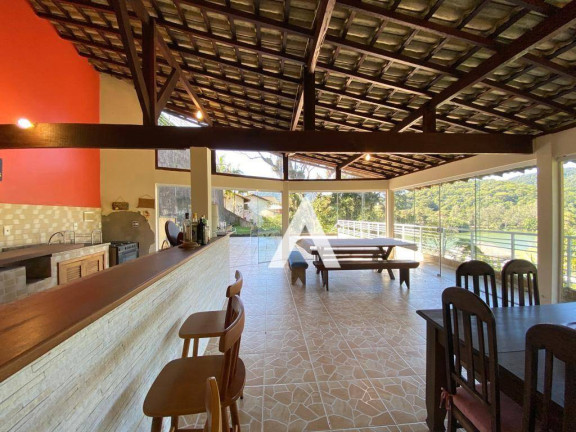 Imagem Casa com 4 Quartos à Venda, 650 m² em Comary - Teresópolis Imagem Casa com 4 Quartos à Venda, 650 m² em Comary - Teresópolis