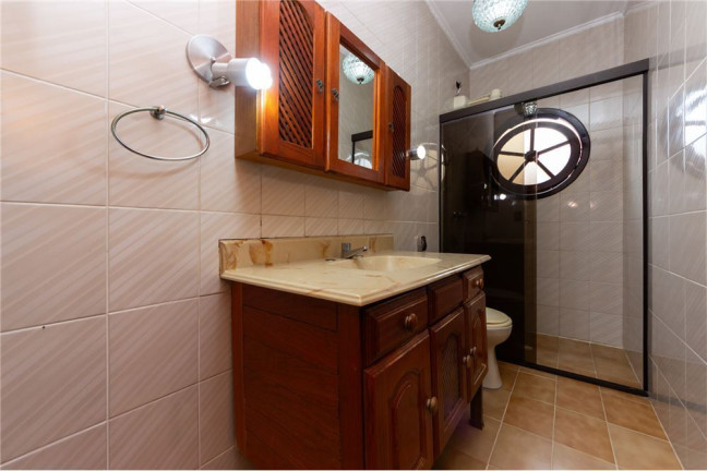 Imagem Casa com 6 Quartos à Venda, em Mooca - São Paulo Imagem Casa com 6 Quartos à Venda, em Mooca - São Paulo