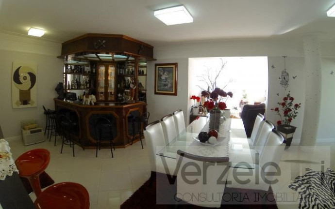 Imagem Apartamento com 3 Quartos à Venda, 186 m² em Centro - Balneário Camboriú Imagem Apartamento com 3 Quartos à Venda, 186 m² em Centro - Balneário Camboriú
