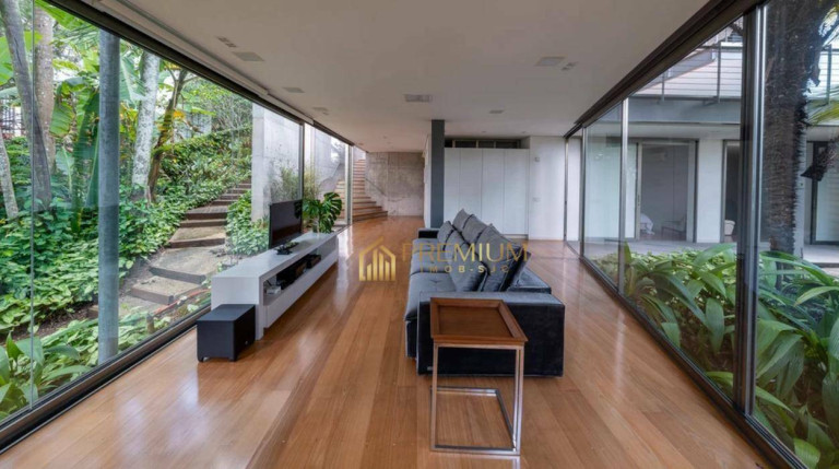 Imagem Sobrado com 4 Quartos à Venda, 1.266 m² em Jardim Portugal - São José Dos Campos Imagem Sobrado com 4 Quartos à Venda, 1.266 m² em Jardim Portugal - São José Dos Campos