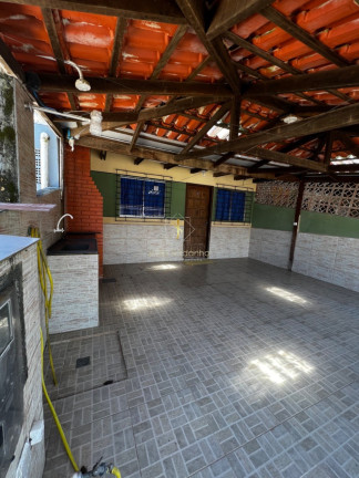 Imagem Casa com 2 Quartos à Venda, 75 m² em Balneário Eliane - Guaratuba Imagem Casa com 2 Quartos à Venda, 75 m² em Balneário Eliane - Guaratuba