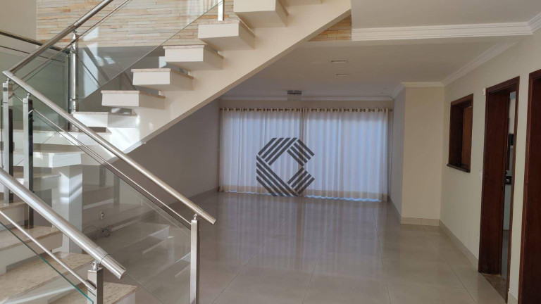 Imagem Sobrado com 3 Quartos para Alugar, 320 m² em Condomínio Aldeia Da Mata - Votorantim Imagem Sobrado com 3 Quartos para Alugar, 320 m² em Condomínio Aldeia Da Mata - Votorantim