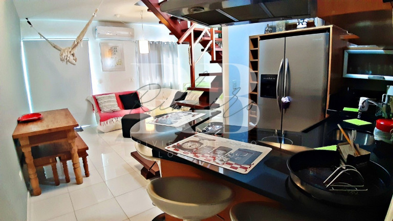 Imagem Imóvel com 2 Quartos à Venda, 77 m² em Riviera - Bertioga Imagem Imóvel com 2 Quartos à Venda, 77 m² em Riviera - Bertioga