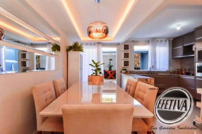 Imagem Casa com 4 Quartos à Venda, 372 m² em Guabirotuba - Curitiba Imagem Casa com 4 Quartos à Venda, 372 m² em Guabirotuba - Curitiba