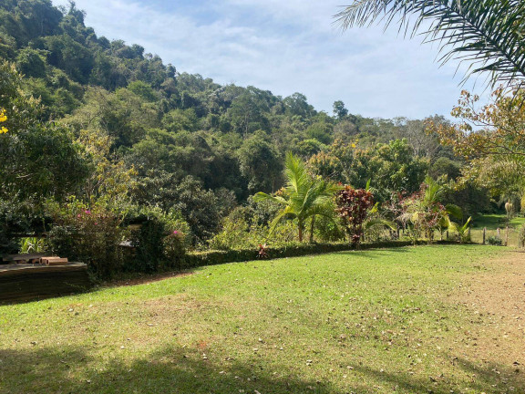 Imagem Chácara com 5 Quartos à Venda, 300 m² em Paiol Grande - Joanópolis Imagem Chácara com 5 Quartos à Venda, 300 m² em Paiol Grande - Joanópolis