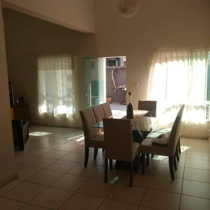 Imagem Casa com 4 Quartos à Venda, em Perisse - Nova Friburgo Imagem Casa com 4 Quartos à Venda, em Perisse - Nova Friburgo