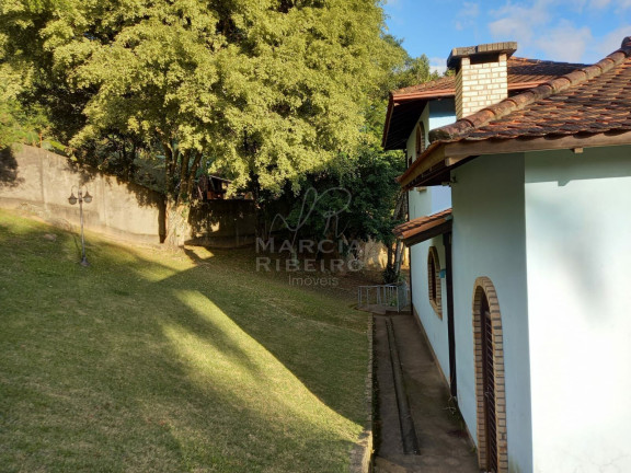 Imagem Casa com 6 Quartos à Venda, 353 m² em Itacorubi - Florianópolis Imagem Casa com 6 Quartos à Venda, 353 m² em Itacorubi - Florianópolis