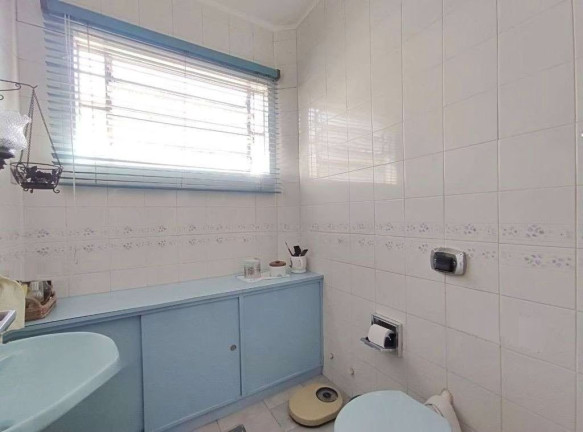 Imagem Casa com 3 Quartos à Venda, 155 m² em Vila Ipiranga - Porto Alegre Imagem Casa com 3 Quartos à Venda, 155 m² em Vila Ipiranga - Porto Alegre