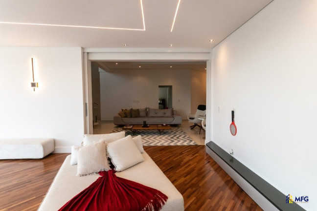 Imagem Casa de Condomínio com 6 Quartos à Venda, 1.865 m² em Parque Village Castelo - Itu Imagem Casa de Condomínio com 6 Quartos à Venda, 1.865 m² em Parque Village Castelo - Itu