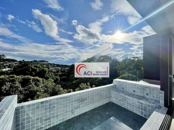Imagem Casa com 4 Quartos à Venda, 400 m² em Granja Viana - Carapicuíba Imagem Casa com 4 Quartos à Venda, 400 m² em Granja Viana - Carapicuíba