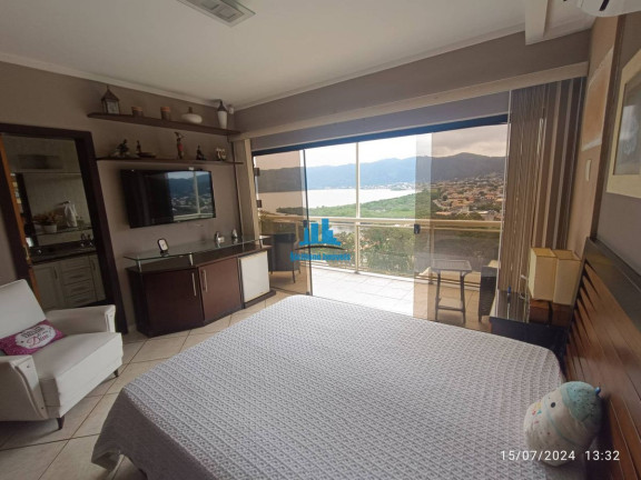 Imagem Casa com 4 Quartos à Venda, 550 m² em Camboinhas - Niterói