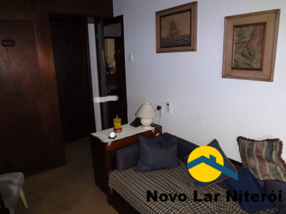 Imagem Casa com 6 Quartos à Venda, 420 m² em São Francisco - Niterói Imagem Casa com 6 Quartos à Venda, 420 m² em São Francisco - Niterói