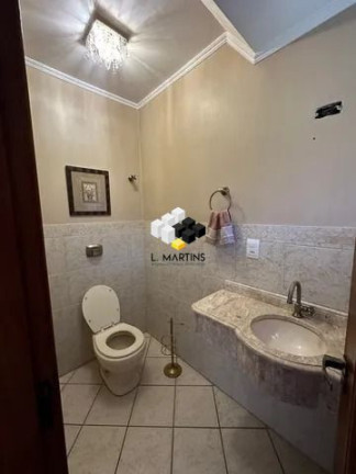 Imagem Casa com 3 Quartos à Venda, 320 m² em Rubem Berta - Porto Alegre Imagem Casa com 3 Quartos à Venda, 320 m² em Rubem Berta - Porto Alegre