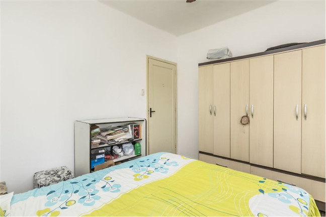 Imagem Imóvel com 2 Quartos à Venda, em Azenha - Porto Alegre Imagem Imóvel com 2 Quartos à Venda, em Azenha - Porto Alegre