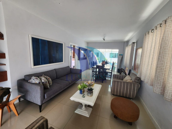 Imagem Casa com 4 Quartos à Venda, 165 m² em Novo Portinho - Cabo Frio Imagem Casa com 4 Quartos à Venda, 165 m² em Novo Portinho - Cabo Frio