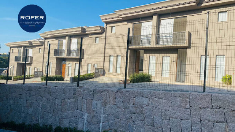 Imagem Casa com 3 Quartos à Venda, 134 m² em Chácaras Silvania - Valinhos Imagem Casa com 3 Quartos à Venda, 134 m² em Chácaras Silvania - Valinhos