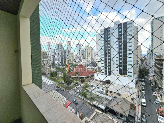 Imagem Apartamento com 2 Quartos à Venda, 65 m² em 2 Quadra Centro - Balneário Camboriú