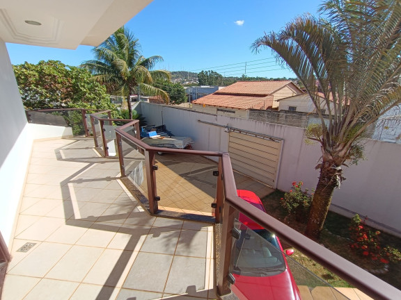 Imagem Casa com 3 Quartos à Venda, 390 m² em Jardim Leblon - Goiania Imagem Casa com 3 Quartos à Venda, 390 m² em Jardim Leblon - Goiania