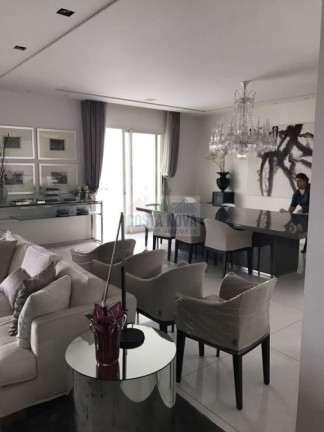 Imagem Apartamento com 5 Quartos à Venda, 500 m²