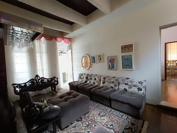 Imagem Casa com 3 Quartos à Venda, 161 m² Imagem Casa com 3 Quartos à Venda, 161 m²
