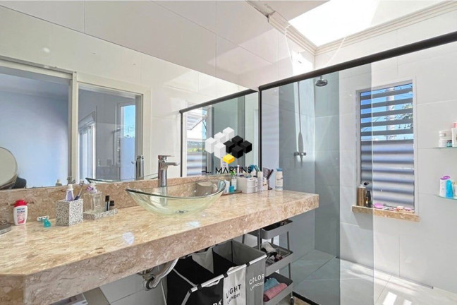 Imagem Casa com 2 Quartos à Venda, 170 m² em Hípica - Porto Alegre Imagem Casa com 2 Quartos à Venda, 170 m² em Hípica - Porto Alegre