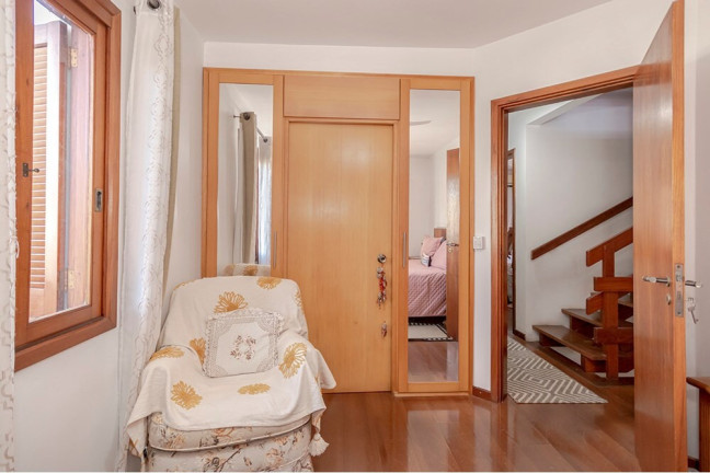 Imagem Casa de Condomínio com 3 Quartos à Venda, 230 m² em Tristeza - Porto Alegre Imagem Casa de Condomínio com 3 Quartos à Venda, 230 m² em Tristeza - Porto Alegre