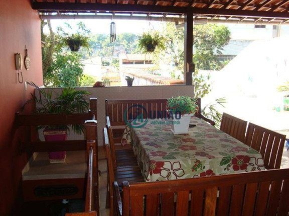 Imagem Casa com 4 Quartos à Venda, 200 m² em Santa Rosa - Niterói Imagem Casa com 4 Quartos à Venda, 200 m² em Santa Rosa - Niterói