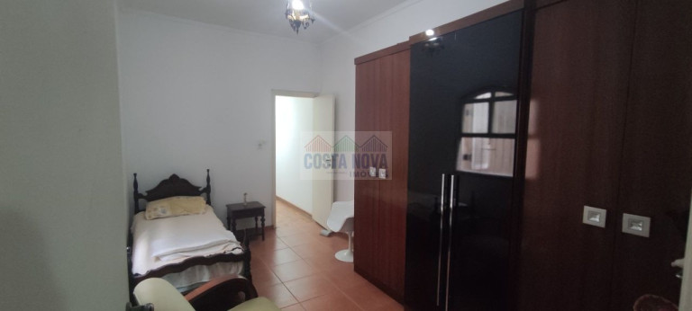 Imagem Casa com 3 Quartos à Venda ou Locação, 252 m²