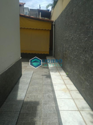 Imagem Casa com 4 Quartos à Venda, 170 m² em Santa Rosa - Niterói