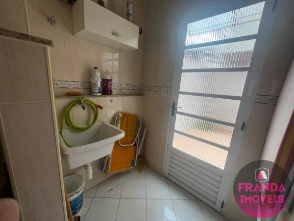 Imagem Apartamento com 2 Quartos à Venda, 60 m² em Itaguá - Ubatuba