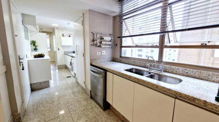 Imagem Imóvel com 3 Quartos à Venda, 275 m² em Morro Dos Ingleses - São Paulo Imagem Imóvel com 3 Quartos à Venda, 275 m² em Morro Dos Ingleses - São Paulo