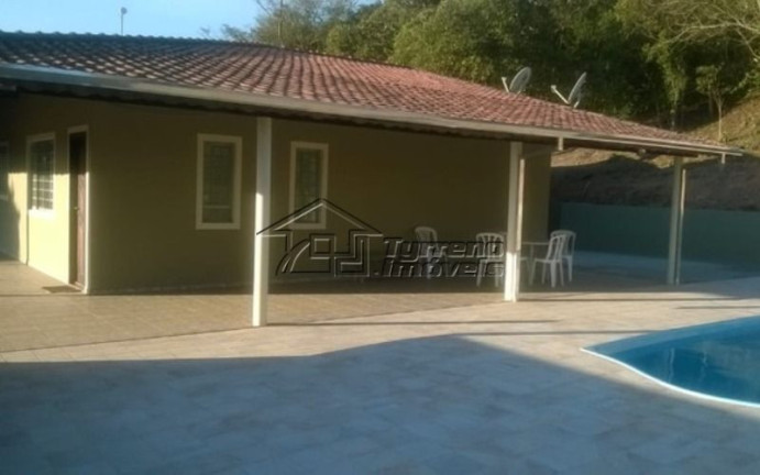 Imóvel com 3 Quartos à Venda, 250 m² em Jardim Colônia - Jacareí