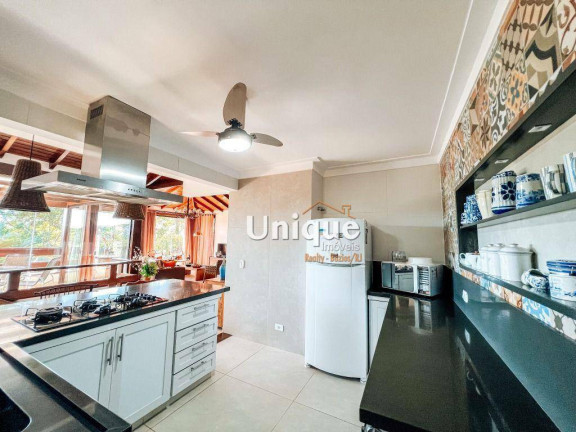 Imagem Casa com 4 Quartos à Venda, 142 m² em Ferradura - Armação Dos Búzios Imagem Casa com 4 Quartos à Venda, 142 m² em Ferradura - Armação Dos Búzios