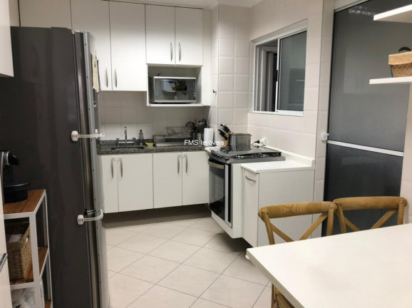 Imagem Imóvel com 4 Quartos para Alugar, 110 m² em Moema - São Paulo Imagem Imóvel com 4 Quartos para Alugar, 110 m² em Moema - São Paulo